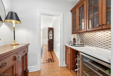 55 Deer Run Watchung NJ 07069