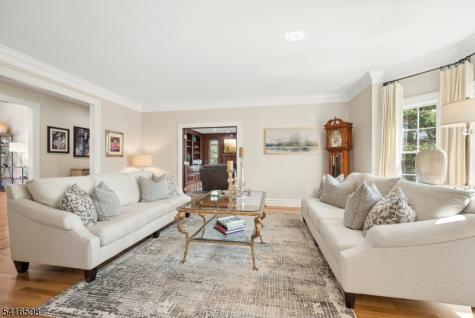 55 Deer Run Watchung NJ 07069