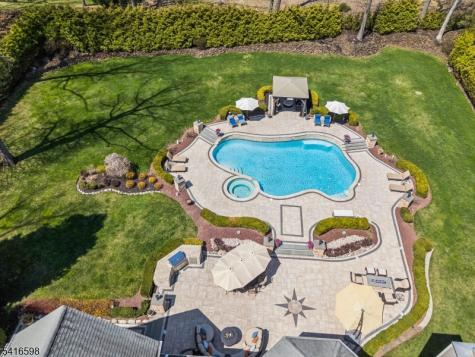 55 Deer Run Watchung NJ 07069