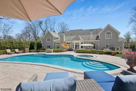 55 Deer Run Watchung NJ 07069