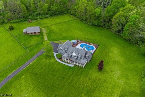 104 Creek Road Green NJ 07821