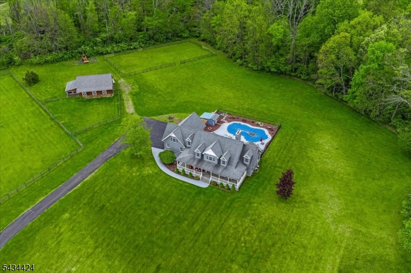 104 Creek Road Green NJ 07821
