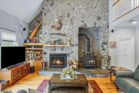 104 Creek Road Green NJ 07821