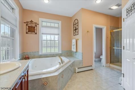 104 Creek Road Green NJ 07821