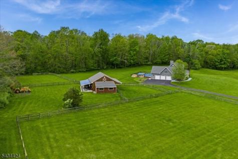 104 Creek Road Green NJ 07821
