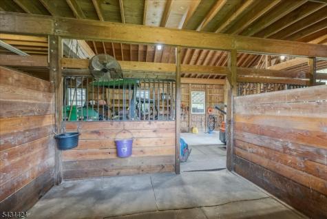 104 Creek Road Green NJ 07821