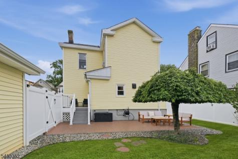 7 Fairview Avenue Somerville NJ 08876