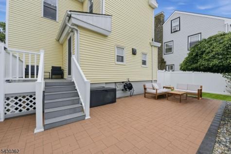 7 Fairview Avenue Somerville NJ 08876