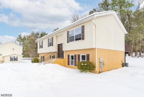 417 Deer Field Lane Montague NJ 07827