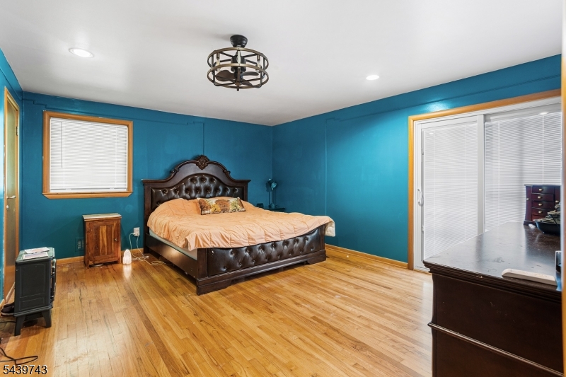 88 Tall Oaks Drive East Brunswick NJ 08816