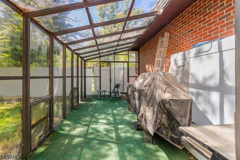 88 Tall Oaks Drive East Brunswick NJ 08816