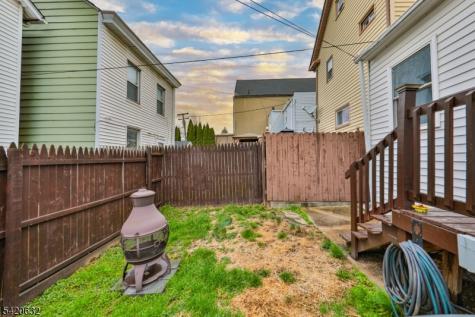 300 Chambers Street Phillipsburg NJ 08865