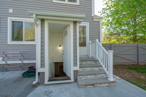 818 Sterling Street Plainfield NJ 07062
