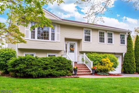 900 Sioux Avenue Parsippany-troy Hills NJ 07034