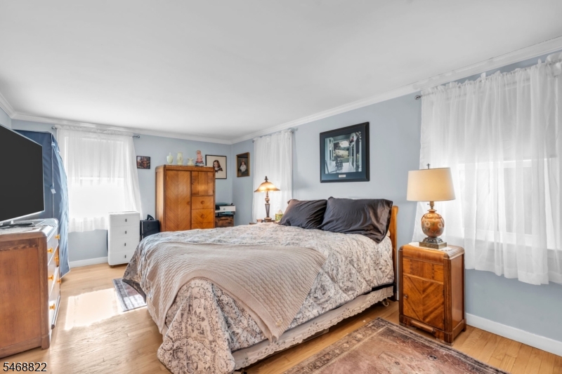 8 Lakeview Court Jefferson NJ 07438