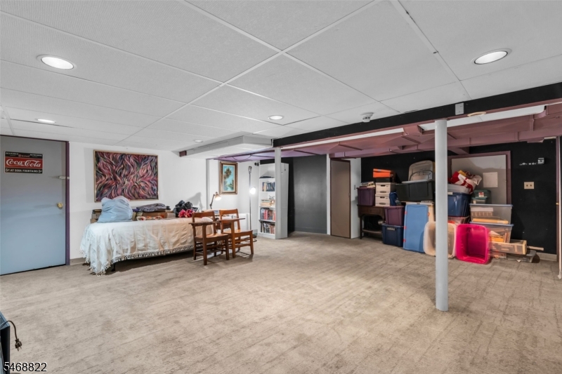 8 Lakeview Court Jefferson NJ 07438