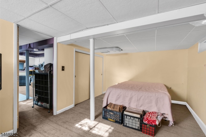 8 Lakeview Court Jefferson NJ 07438