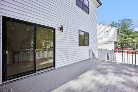 5 Briar Cliff Road Livingston NJ 07039