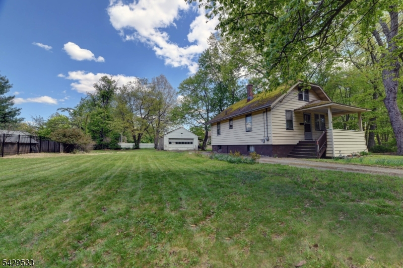 86 Greenwood Avenue Pequannock NJ 07440