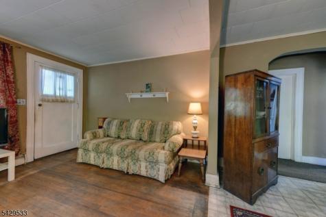 86 Greenwood Avenue Pequannock NJ 07440