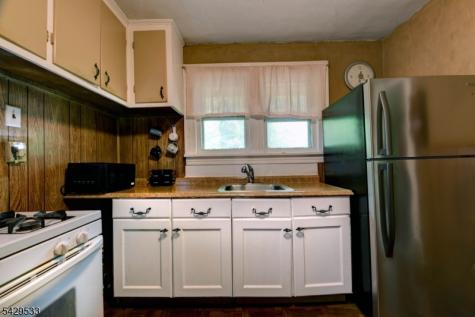 86 Greenwood Avenue Pequannock NJ 07440
