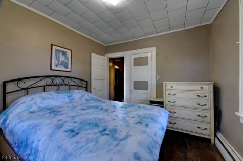 86 Greenwood Avenue Pequannock NJ 07440