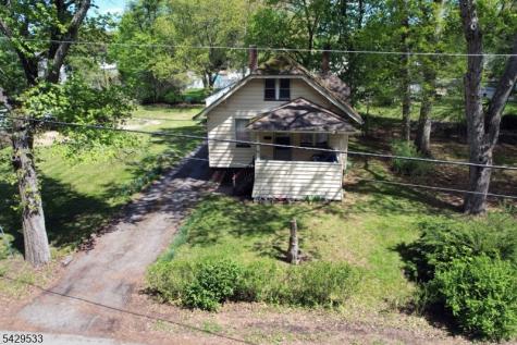 86 Greenwood Avenue Pequannock NJ 07440