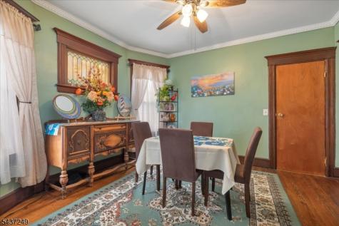 126 Berwyn Street Roselle Park NJ 07204