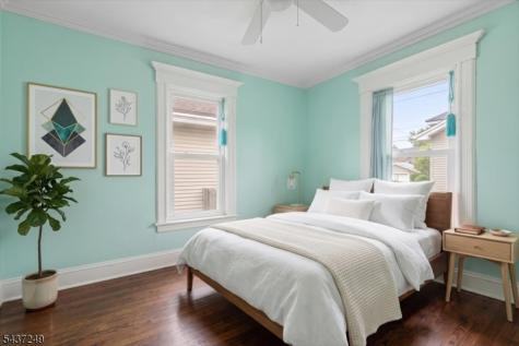 126 Berwyn Street Roselle Park NJ 07204
