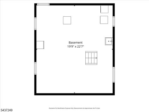 126 Berwyn Street Roselle Park NJ 07204