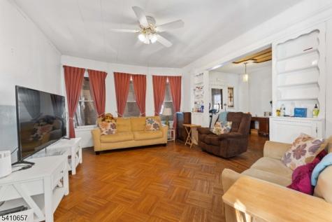 757 Parker Street Newark NJ 07104