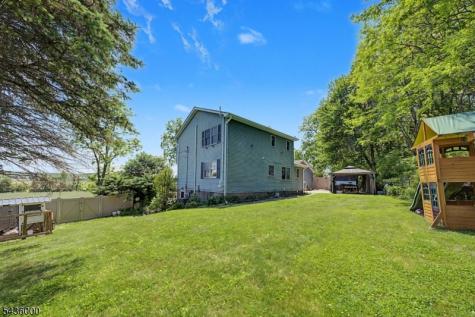 949 Rockport Road Mansfield NJ 07840