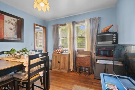 116 S 8th Street Lopatcong NJ 08865