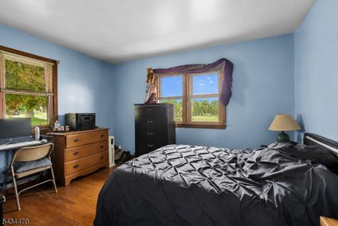 116 S 8th Street Lopatcong NJ 08865