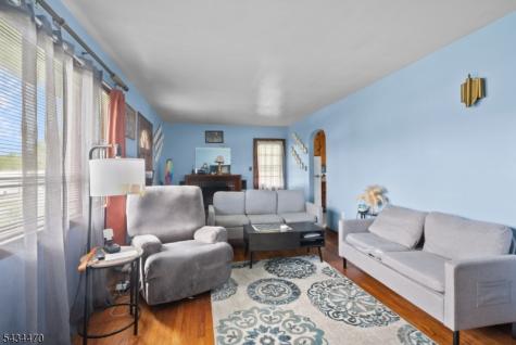 116 S 8th Street Lopatcong NJ 08865