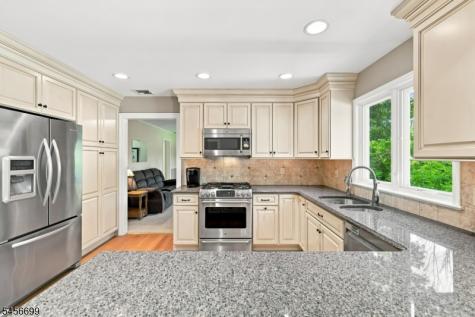 73 Bald Eagle Road Allamuchy NJ 07840