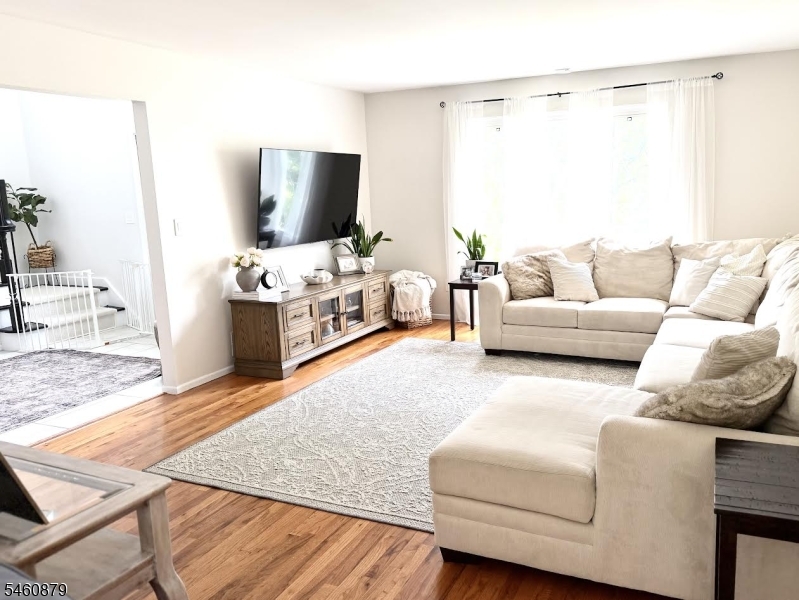 49 Raynor Road Morris NJ 07960
