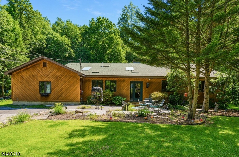 15 Lower North Shore Road Frankford NJ 07826