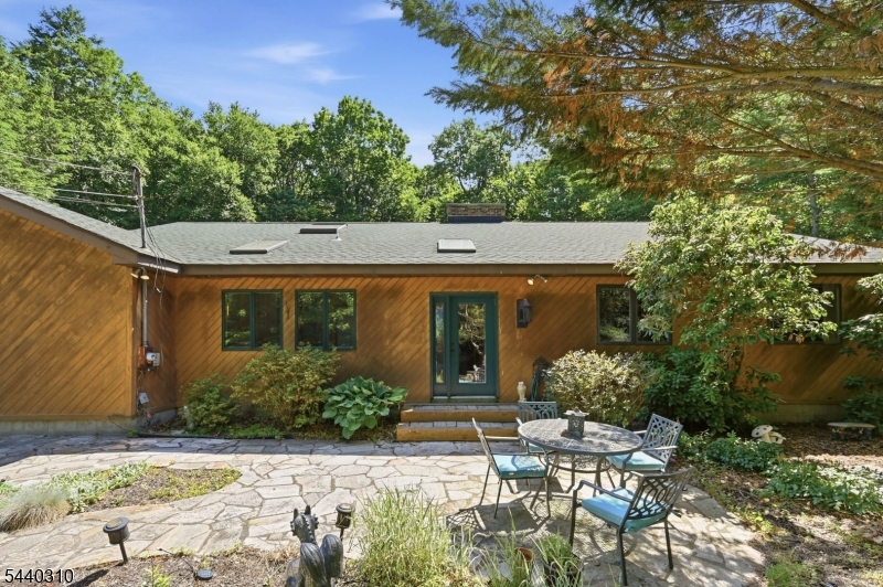 15 Lower North Shore Road Frankford NJ 07826