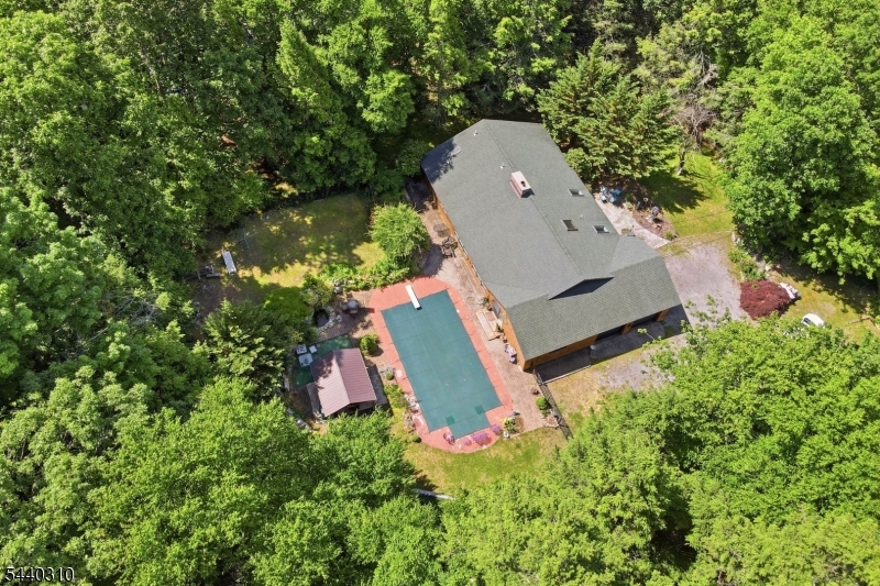15 Lower North Shore Road Frankford NJ 07826