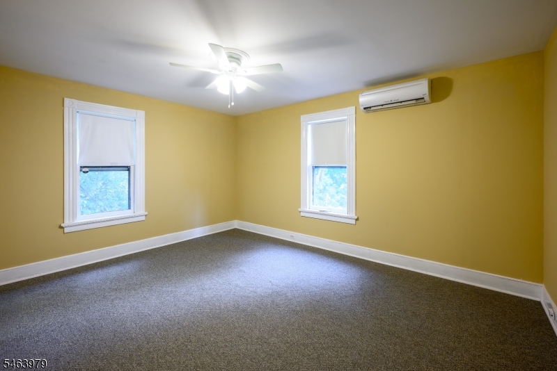 343 West 1st Avenue Roselle NJ 07203