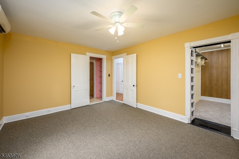 343 West 1st Avenue Roselle NJ 07203