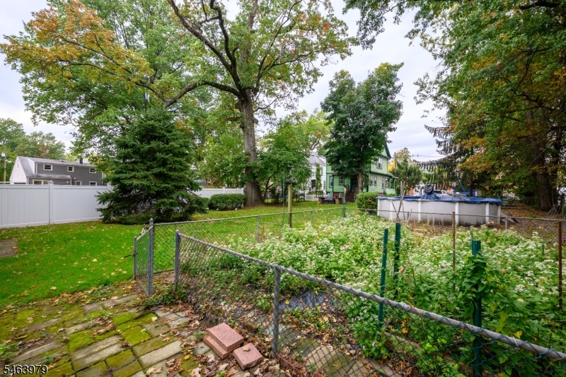 343 West 1st Avenue Roselle NJ 07203