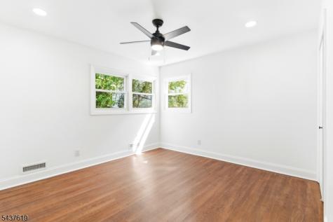 135 Kenzel Avenue Nutley NJ 07110
