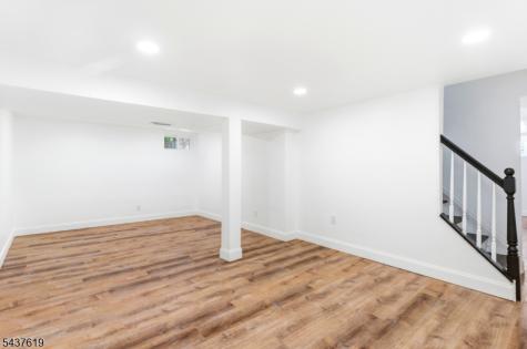 135 Kenzel Avenue Nutley NJ 07110