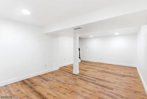 135 Kenzel Avenue Nutley NJ 07110