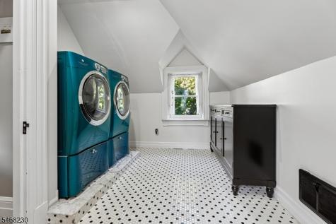 37 Mountain Avenue Summit NJ 07901