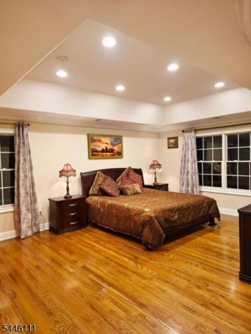 20 Hugenot Street East Hanover NJ 07936