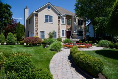 20 Hugenot Street East Hanover NJ 07936