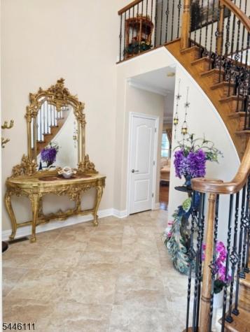 20 Hugenot Street East Hanover NJ 07936